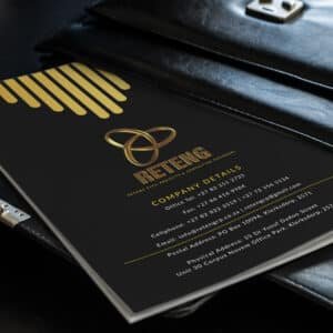05_brochure-mockup